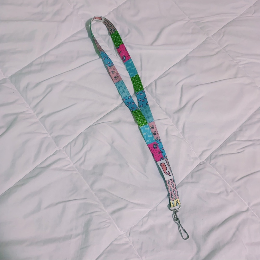 vineyard vines lanyard